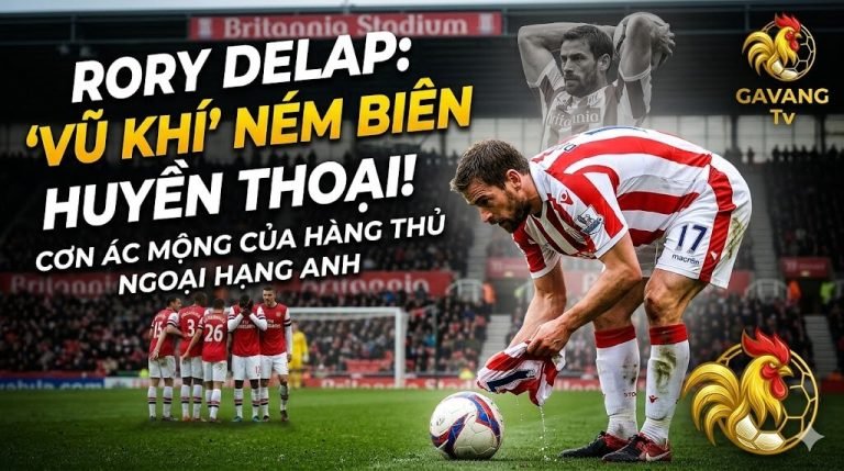 Chuyên gia ném biên Thomas Grønnemark hướng dẫn chiến thuật ném biên thoát pressing tại Liverpool.