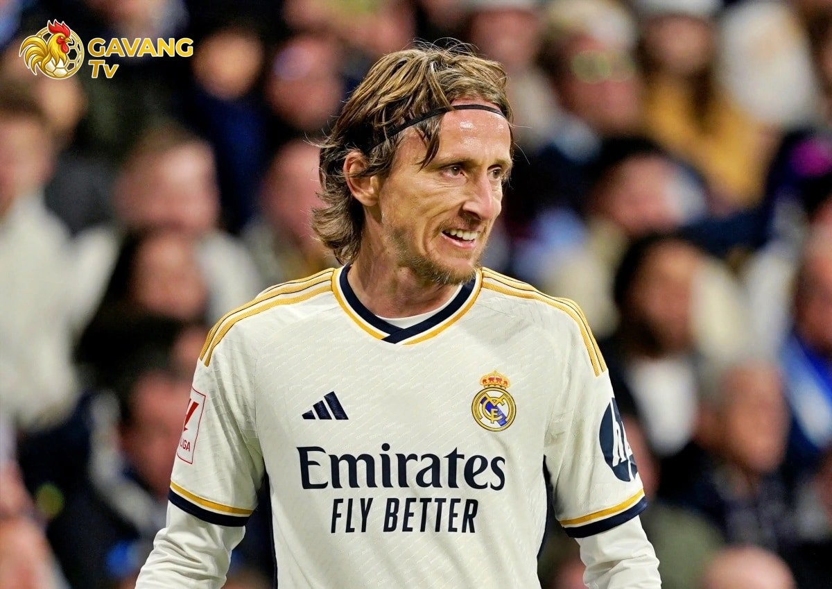 Luka Modric từng tạo nên tam giác tiền vệ huyền thoại