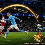 Kevin De Bruyne thực hiện đường tạt bóng sớm (early cross) loại bỏ hàng thủ đối phương, minh họa cho chiến thuật tạt cánh đánh đầu hiện đại.